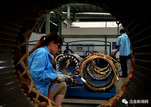 泉州金(jin)优电子制造(zao)有限责任公(gōng)司(5G网站)曹衛(wèi)平：巾帼不讓(ràng)須眉